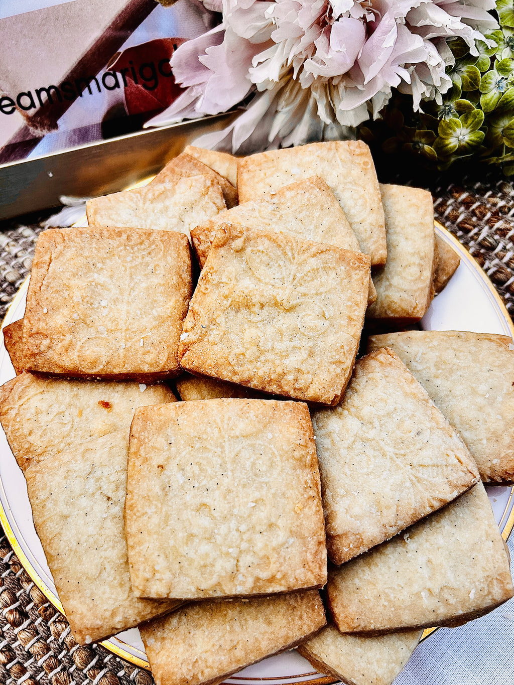 Botanical Butter Cookies
